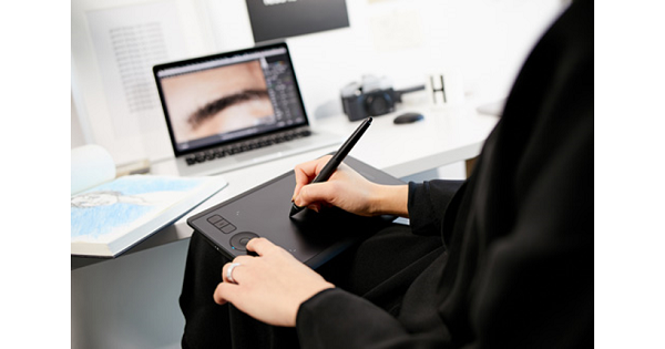 Wacom - ワコム インティオス プロ Intuos 【ボーナスストア+5％】WACOM Pro Large PTH-860/K0