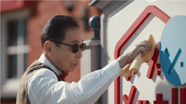 メルカリ 新テレビcmにタモリさん起用 メゾンメルカリ管理人に 企業で働くクリエイター向けウェブマガジン Creatorzine クリエイタージン